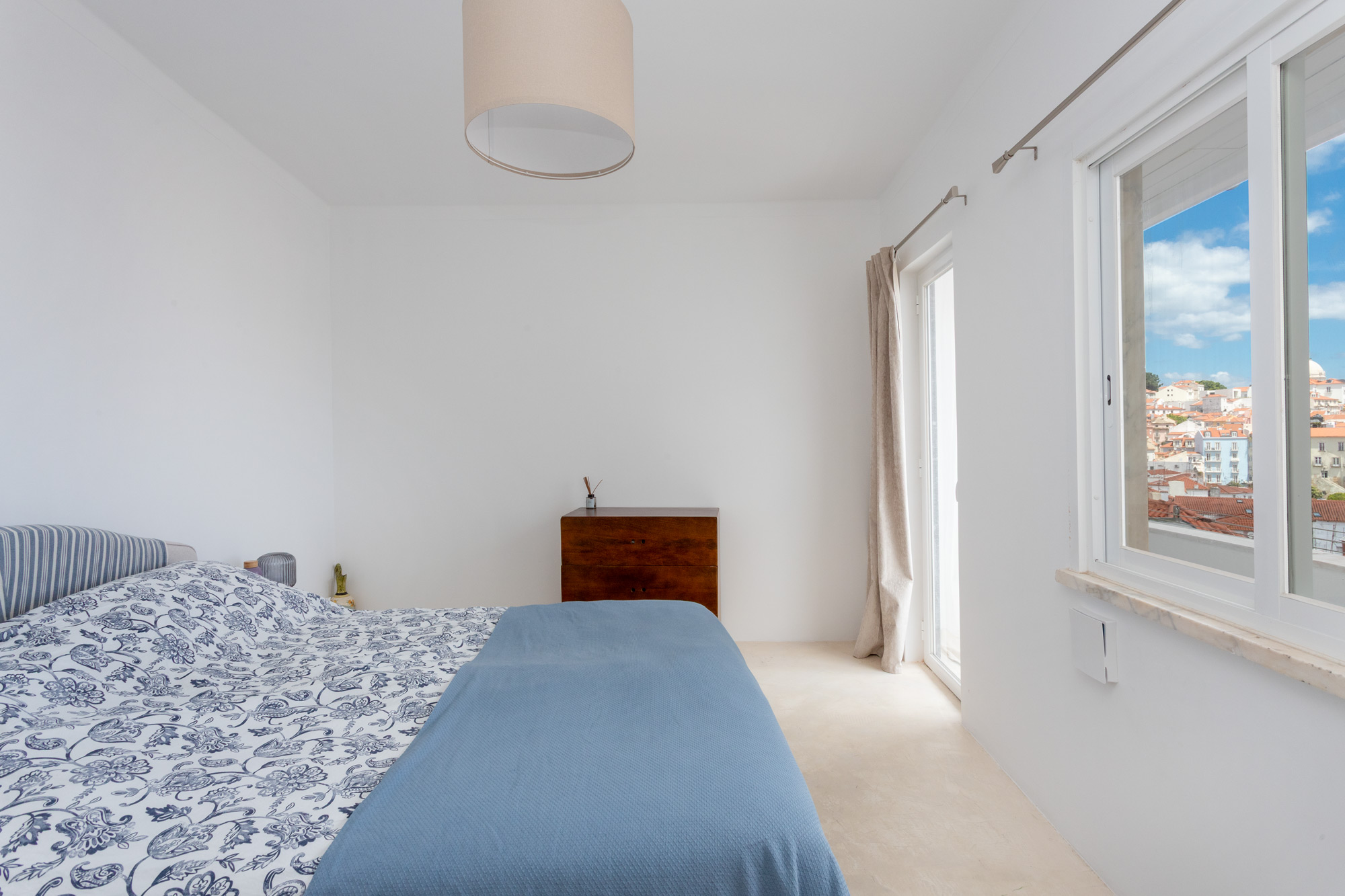 Secondary picture of VENDE | APT T2 | ALFAMA